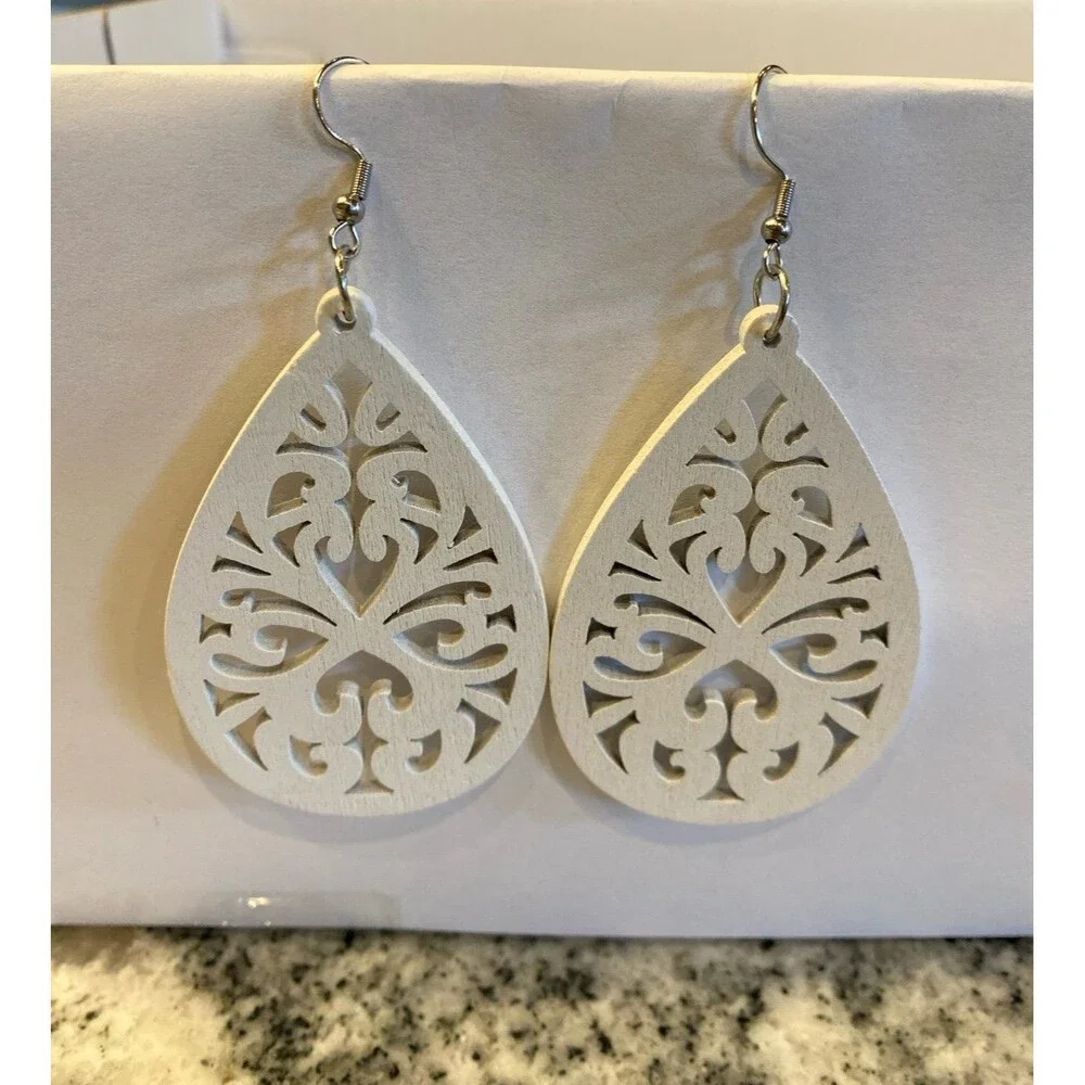 Earrings  Large Teardrop  Wooden Laser Cut White Dangle Boho Hippie Unique‎